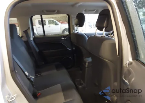 2012 Jeep Patriot Sport z USA, uszkodzony, nr VIN 1C4NJPBA8CD632016